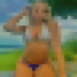Photo de Laetitia à Véretz (49 ans) - rencontre cougar discret
