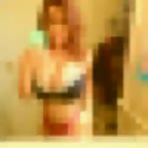 Rejoins Delphine, 51 ans à Vieux-Condé gratuitement