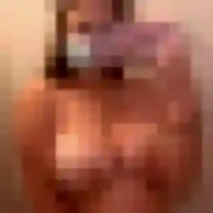 Anne-Laure (46 ans) à Villegly cherche un rencontre cougar maintenant