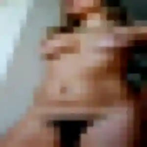 Laetitia, 37 ans, disponible à Visan pour un rencontre cougar