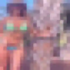 Elisabeth, 54 ans, veut un rencontre cougar à Yronde-et-Buron