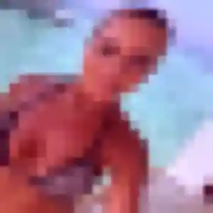 Nicole, 54 ans, connectée à Zoteux pour une rencontre coquine